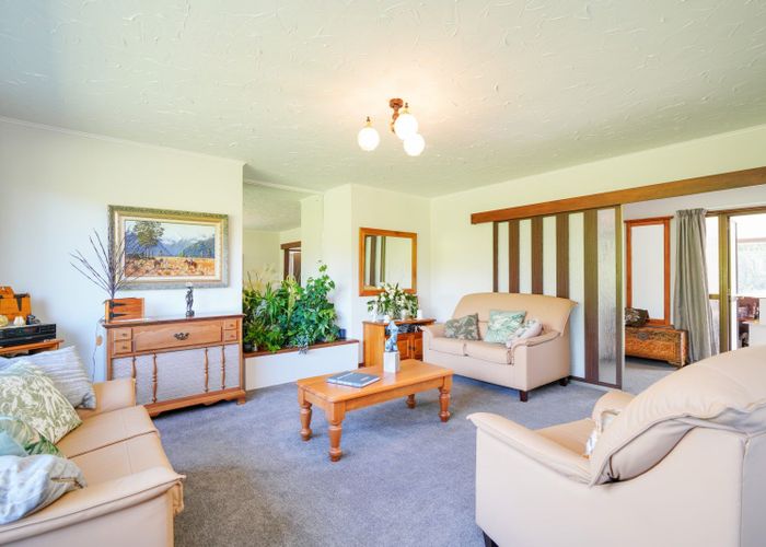  at 132 Grant Road, Otatara