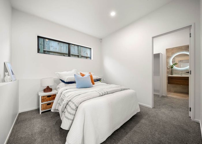  at 20C Nor'East Drive, Northcross, North Shore City, Auckland