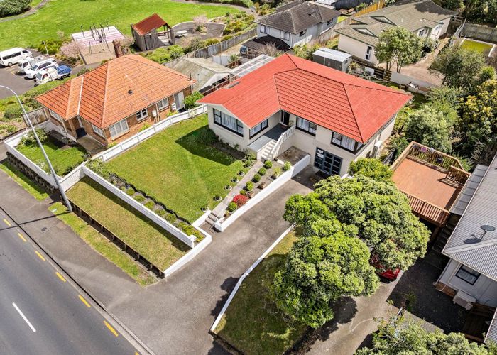  at 84 Tiverton Road, New Windsor, Auckland City, Auckland