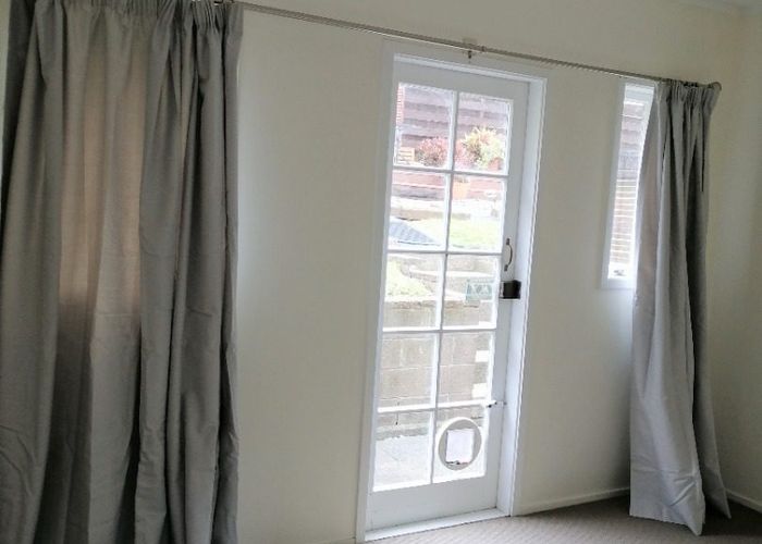  at 2/25  Peek St , Ellerslie, Auckland City, Auckland