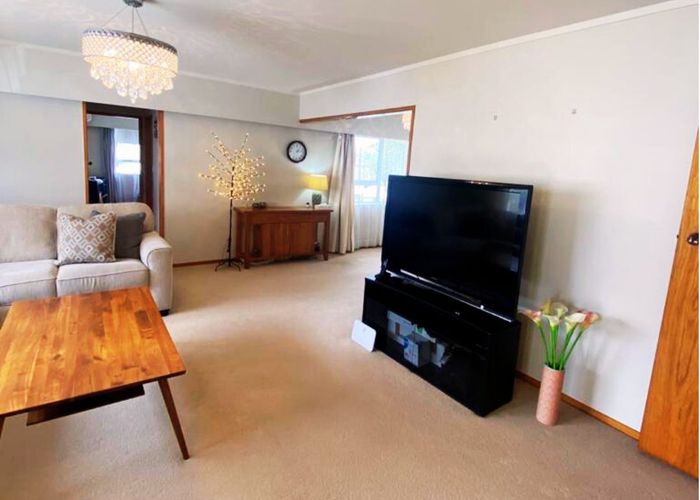  at 1/22 Boundary Road, Blockhouse Bay, Auckland