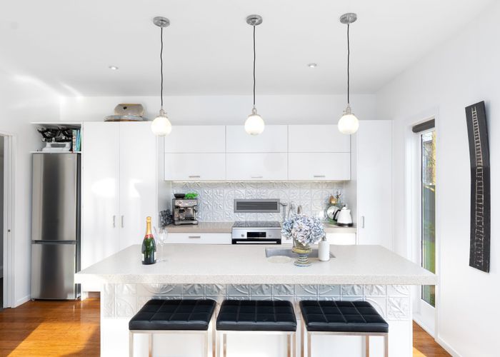  at 21 Derby Street, St. Albans, Christchurch City, Canterbury