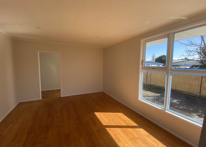  at 11 Jury Place, Favona, Manukau City, Auckland