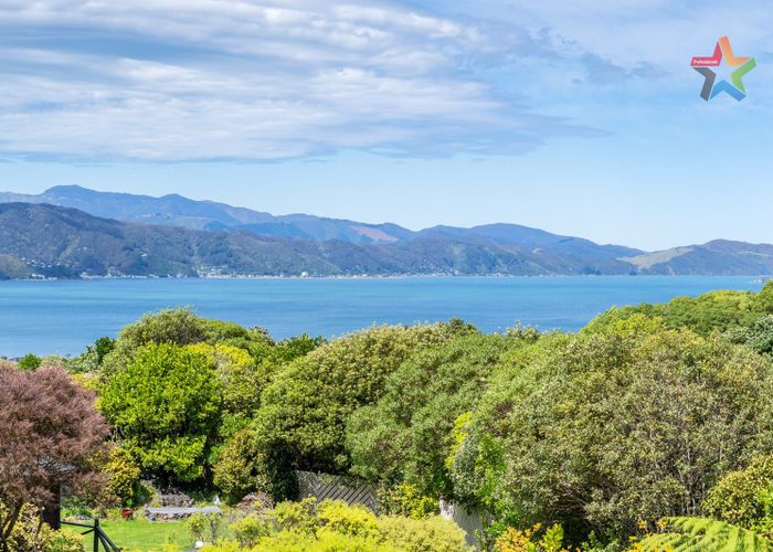  at 3 George Gee Drive, Korokoro, Lower Hutt