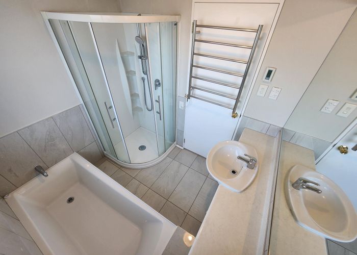  at 24 Willowstream Grove, Cloverlea, Palmerston North