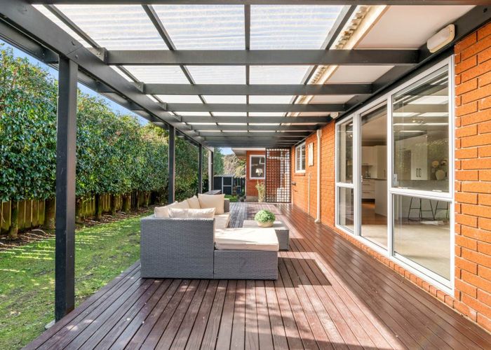  at 5 Sorbonne Close, Albany, Auckland