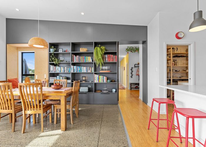  at 460 Gladstone Road, Carterton