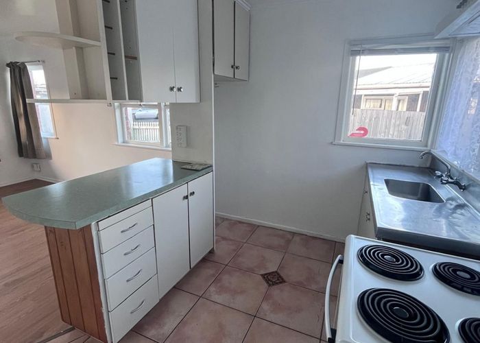  at 1/11 Hooker Place, Papatoetoe, Manukau City, Auckland