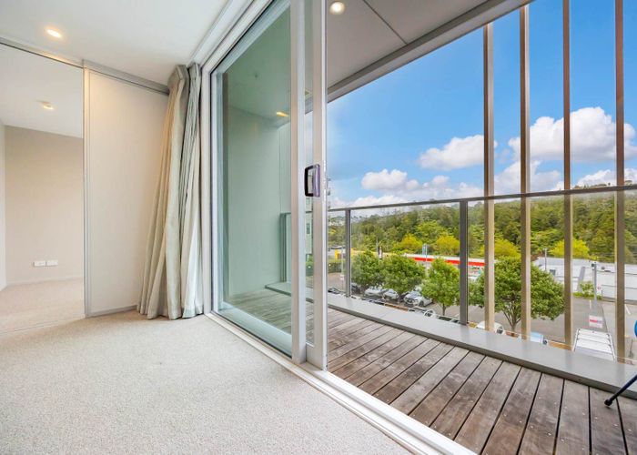  at 201/7 Kaipiho Lane, Albany, North Shore City, Auckland