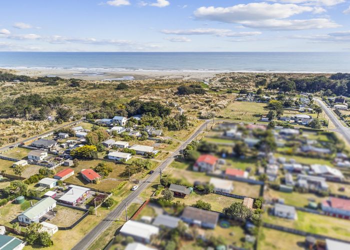  at 29 Tuiti Street, Hokio Beach