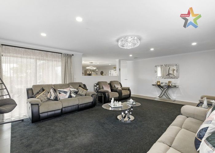  at 38 Kirton Drive, Riverstone Terraces, Upper Hutt