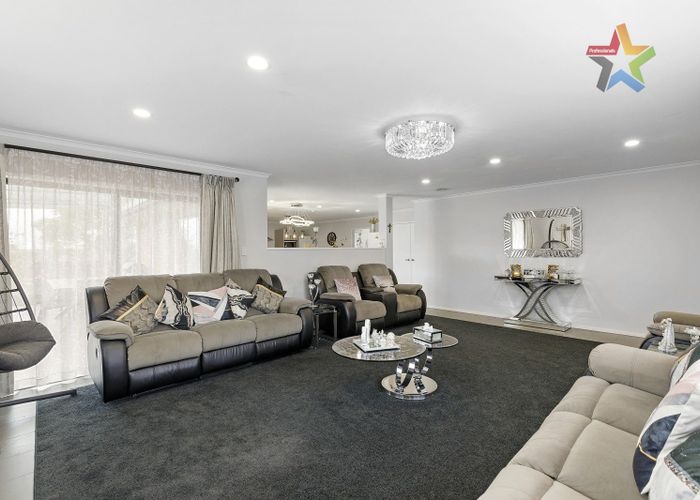  at 38 Kirton Drive, Riverstone Terraces, Upper Hutt, Wellington