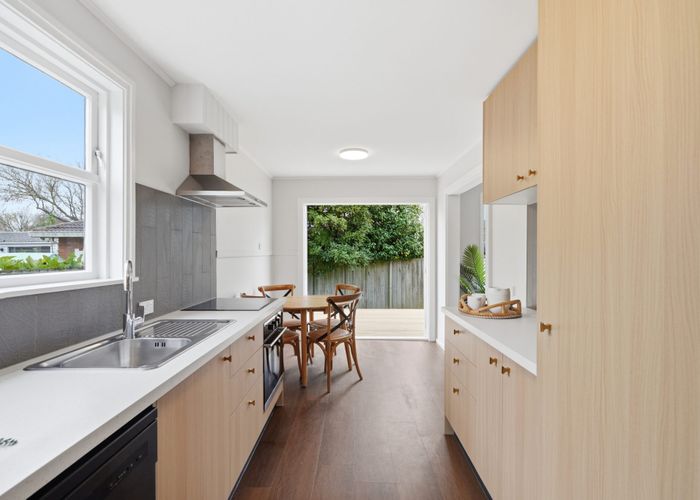  at 21 Shirley Road, Mairehau, Christchurch