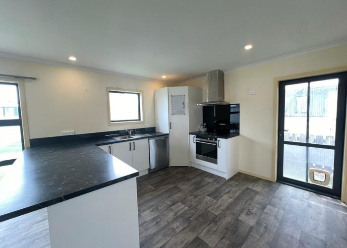  at 12 Beaumaris Avenue, Castlecliff, Whanganui