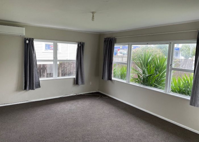  at 2/468 Swanson Road, Ranui, Waitakere City, Auckland