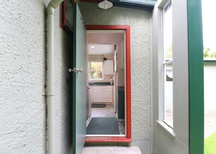  at 16 Watt Road, Otatara