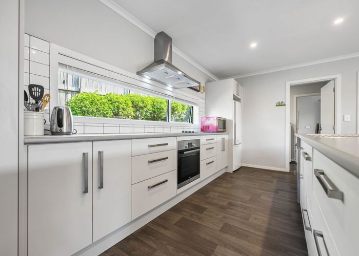  at 1145 Heaphy Terrace, Fairfield, Hamilton