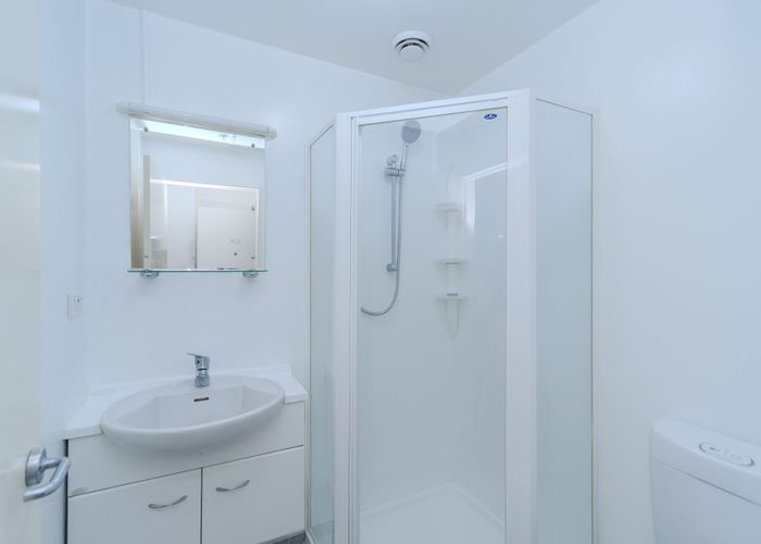  at 204/5 Aitken Street, Thorndon, Wellington