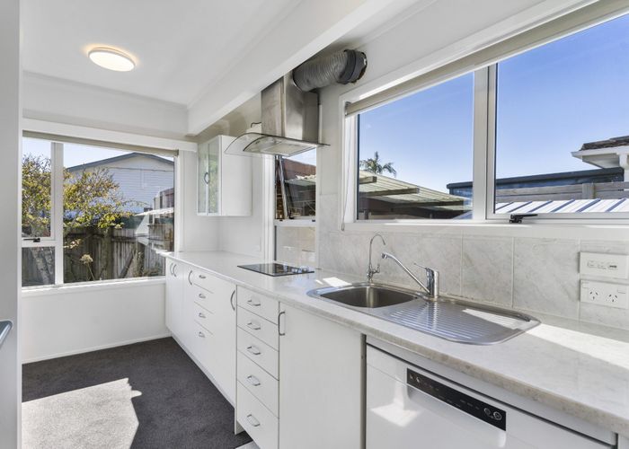  at 1/68 Lake Road, Devonport, North Shore City, Auckland