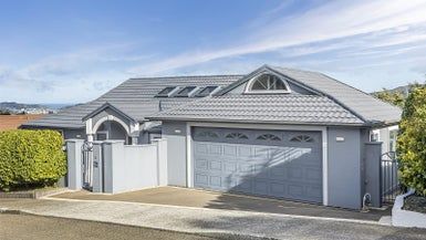  at 27 Satara Crescent, Khandallah, Wellington