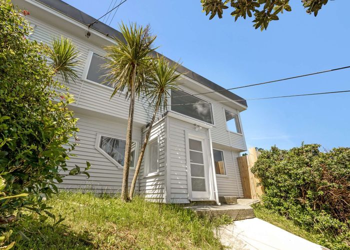  at 109 Black Rock Road, Newlands, Wellington