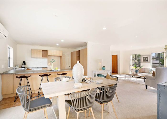  at 3A Seacrest Drive, West Harbour, Waitakere City, Auckland