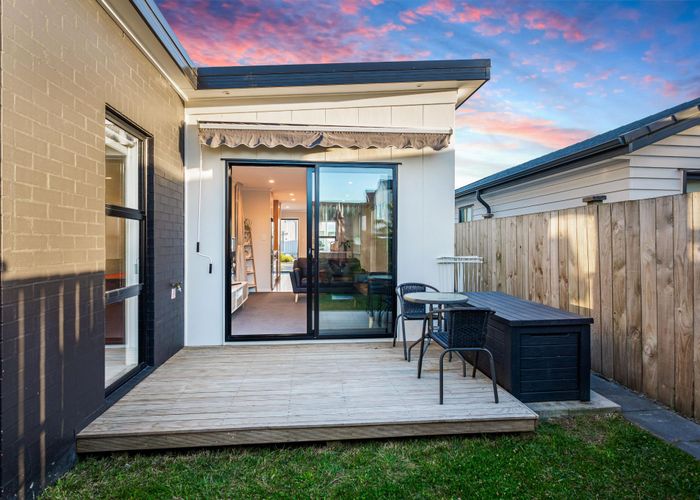 For sale 16 Houhora Street, Westgate, Waitakere City, Auckland