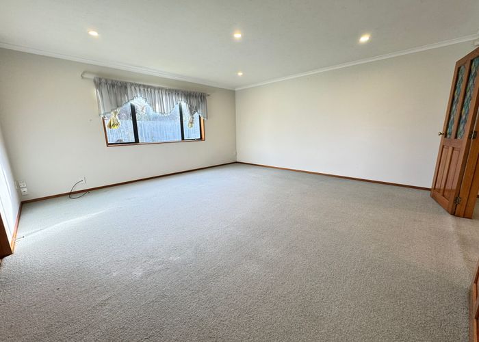  at 48a Hollyford Avenue, Bryndwr, Christchurch City, Canterbury