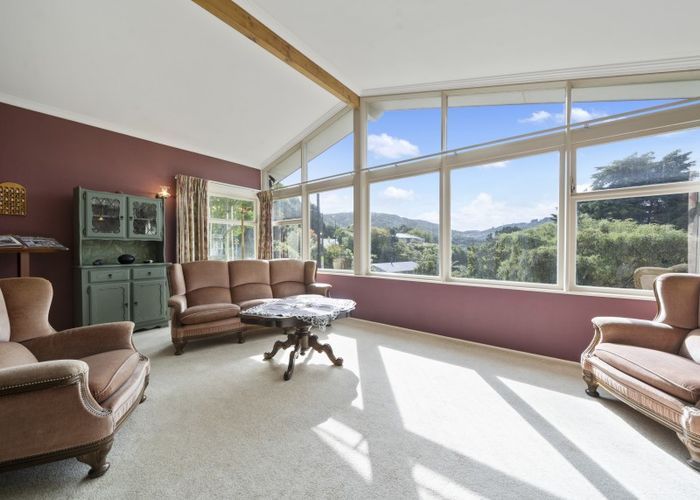  at 33 Holborn Drive, Stokes Valley, Lower Hutt