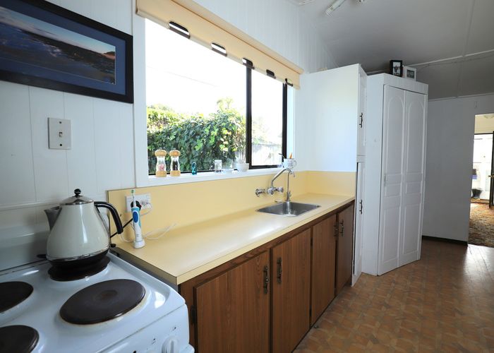  at 28 Whalers Crescent, Omaui