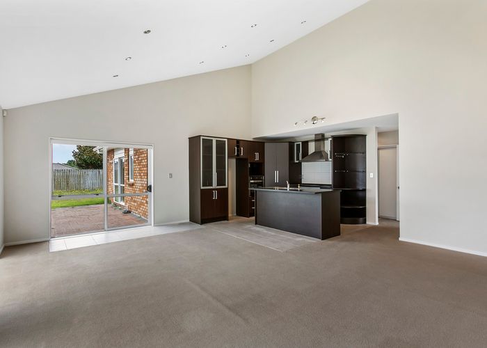  at 15 Maadi Place, Papakura, Papakura