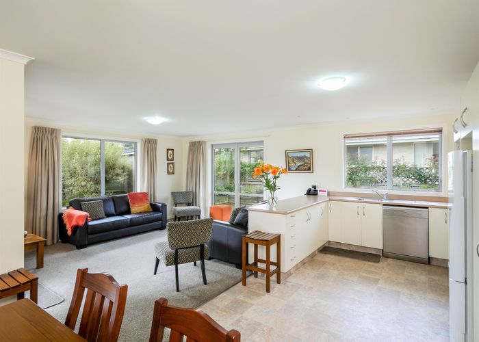  at 19B Queens Drive, Saint Kilda, Dunedin