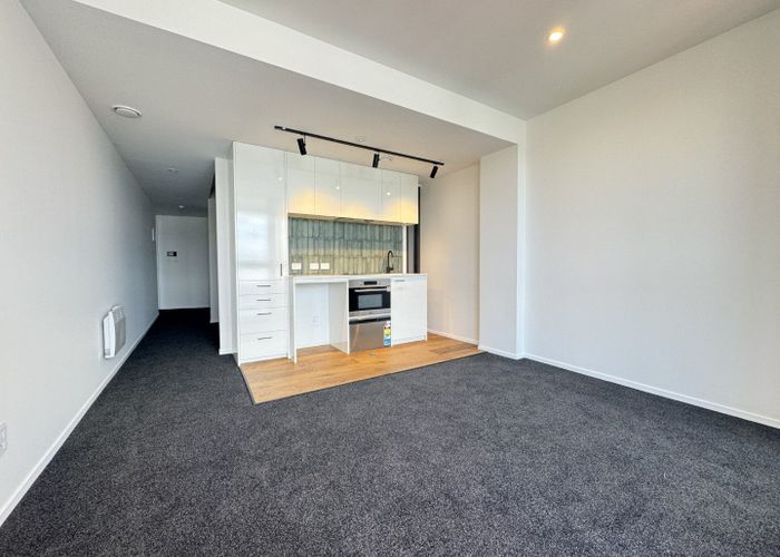  at 104/2 Ropa Lane, Maupuia, Wellington, Wellington