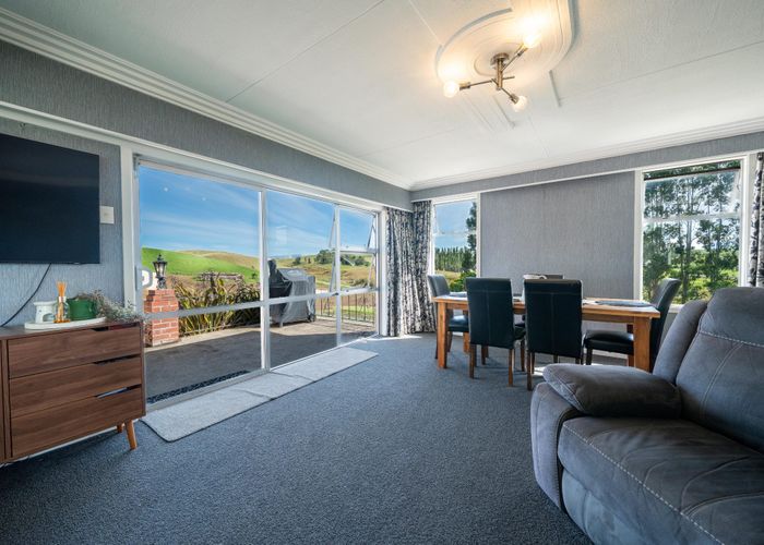  at 17 Findlay Road, Orawia, Otautau