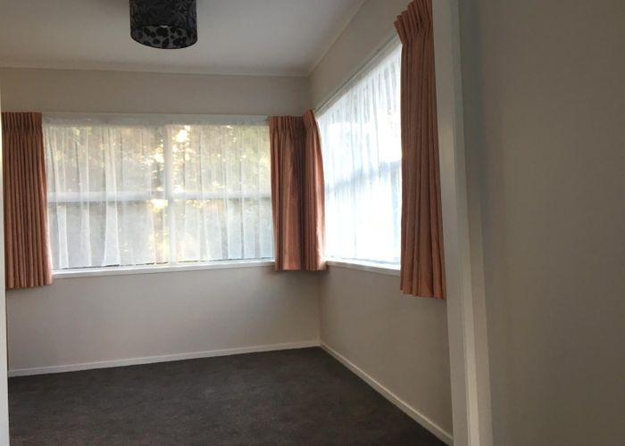  at 25 Walnut Lane, Browns Bay, North Shore City, Auckland