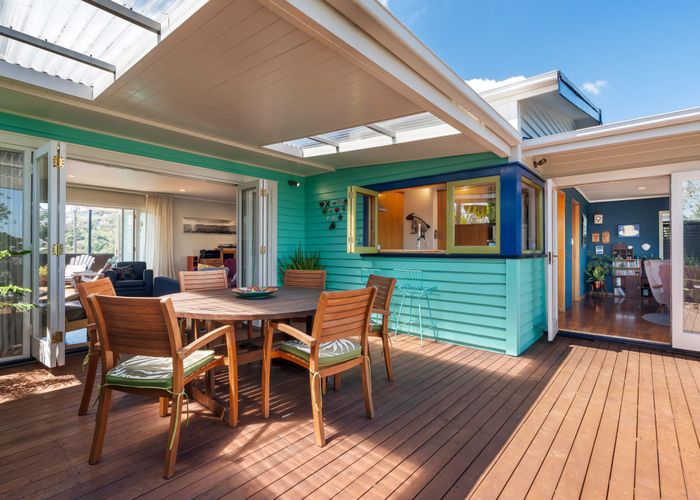  at 124 Island Bay Road, Beach Haven, North Shore City, Auckland