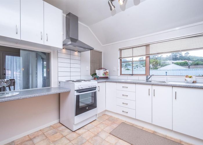  at 4B Earp Street, Johnsonville, Wellington