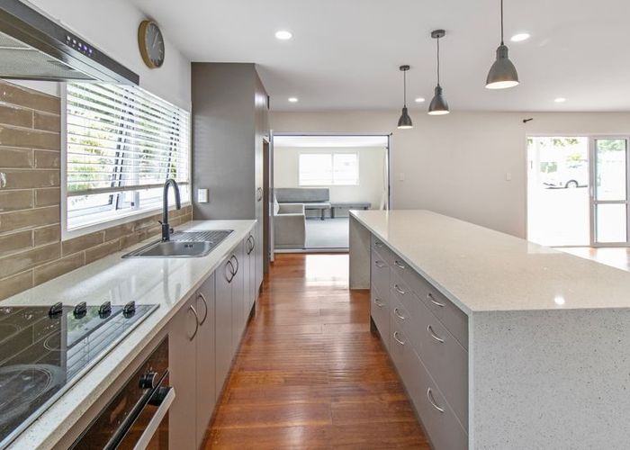  at 67 Flat Bush Road, Clover Park, Manukau City, Auckland