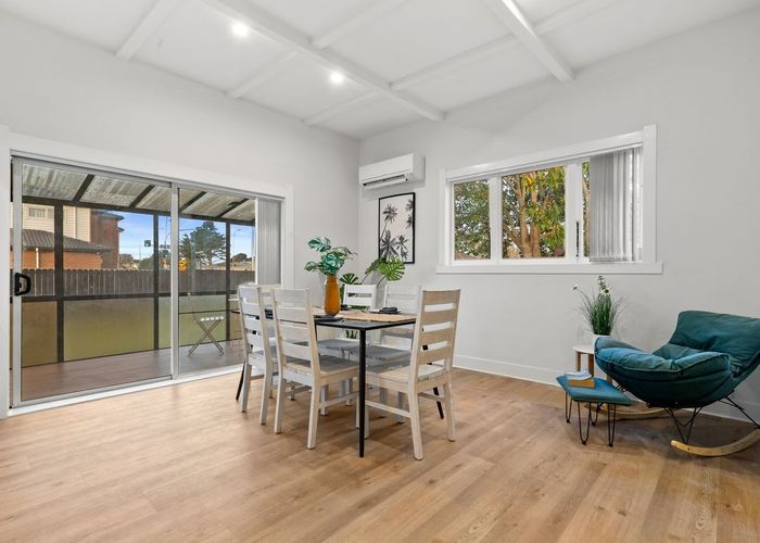  at 76 Manuroa Road, Takanini, Papakura, Auckland