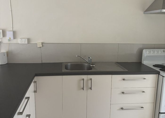  at 5/8 Hurley, City Centre, Christchurch City, Canterbury