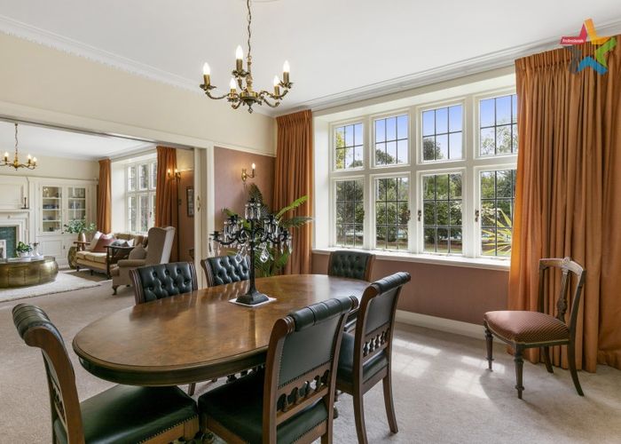  at 130 Woburn Road, Woburn, Lower Hutt