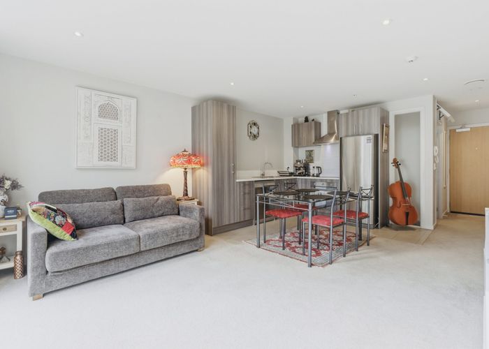  at 207/3 Rose Garden Lane, Albany, North Shore City, Auckland