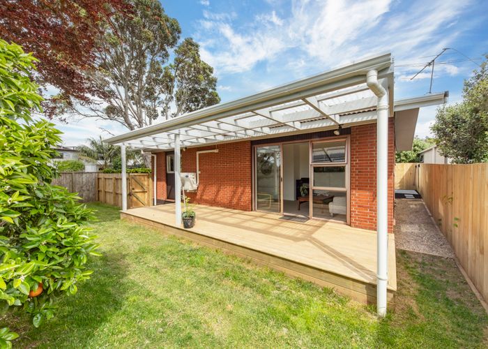  at 5/15 Athens Road, Onehunga, Auckland