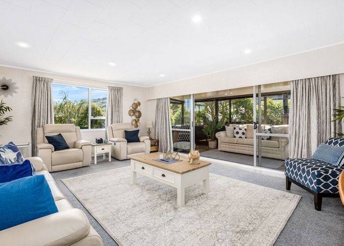  at 8 Tacoma Drive, Totara Park, Upper Hutt