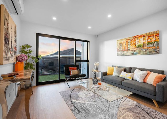  at 37A Flanshaw Road, Te Atatu South, Waitakere City, Auckland