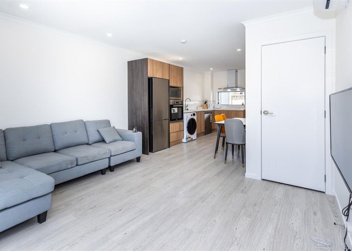  at 1/18  May street, Hamilton East, Hamilton, Waikato