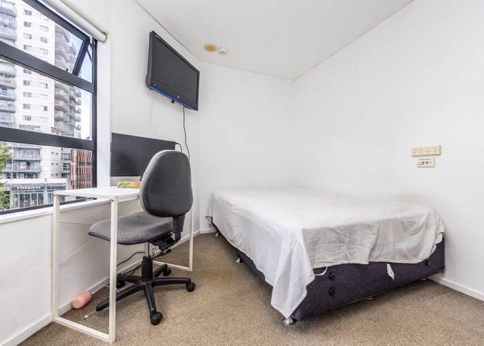  at 8H/30 Symonds Street, Grafton, Auckland