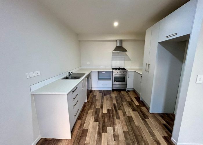  at 25 Apple Orchard Way, Sunnyvale, Waitakere City, Auckland