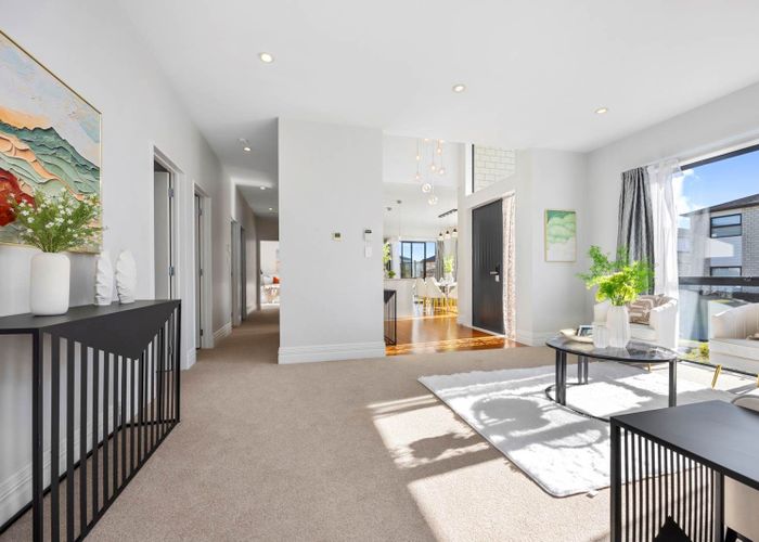  at 2 Cahir Place, Flat Bush, Manukau City, Auckland