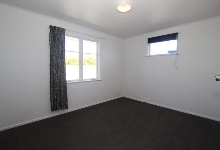  at 126 View Road, Sunnyvale, Waitakere City, Auckland